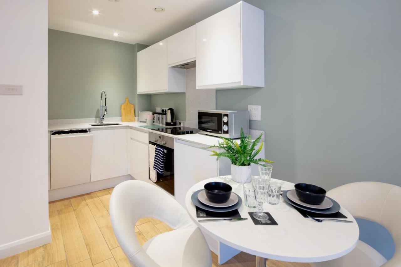 Alison Court Apartment Bristol Exterior photo
