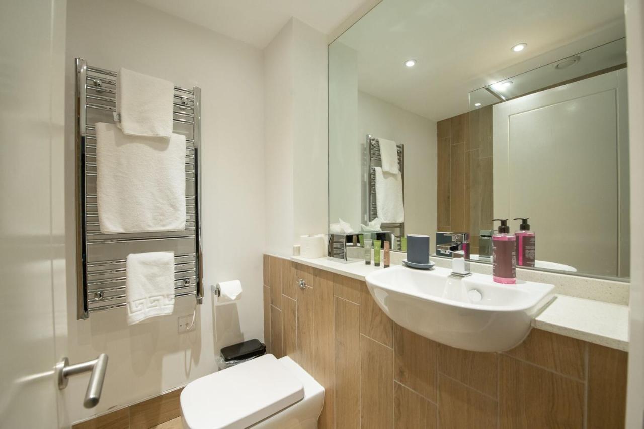 Alison Court Apartment Bristol Room photo
