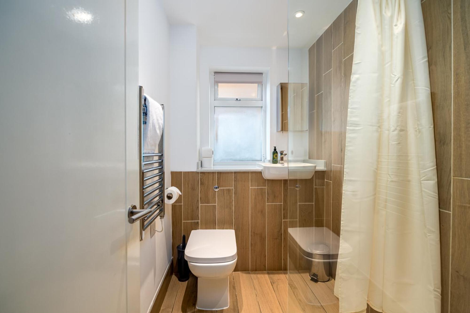 Alison Court Apartment Bristol Exterior photo